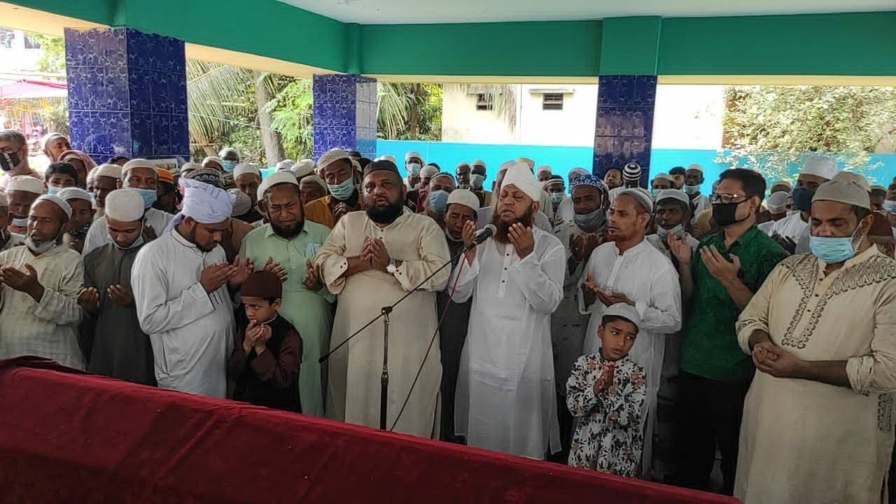 Devotees at a spiritual gathering